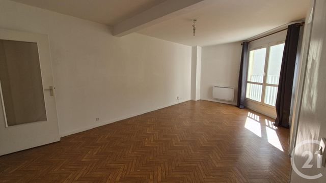 Appartement à louer - 2 pièces - 45.83 m2 - AVON - 77 - ILE-DE-FRANCE - Century 21 Agence Babut