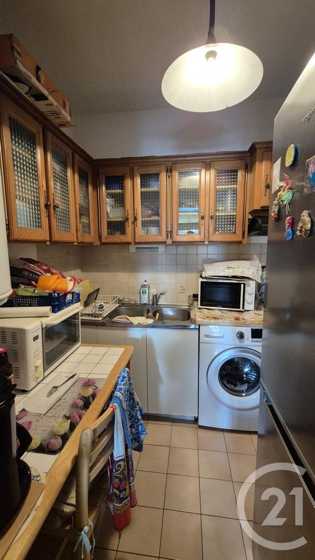 Appartement F2 à louer - 2 pièces - 54.21 m2 - FONTAINEBLEAU - 77 - ILE-DE-FRANCE - Century 21 Agence Babut