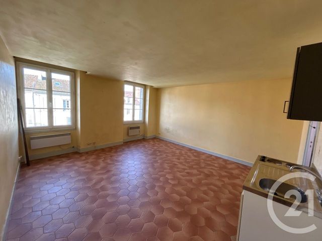 Appartement Studio à vendre - 1 pièce - 27.15 m2 - FONTAINEBLEAU - 77 - ILE-DE-FRANCE - Century 21 Agence Babut