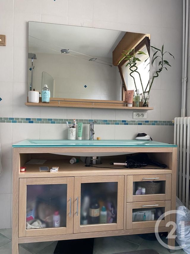 Appartement à louer - 3 pièces - 80.95 m2 - FONTAINEBLEAU - 77 - ILE-DE-FRANCE - Century 21 Agence Babut