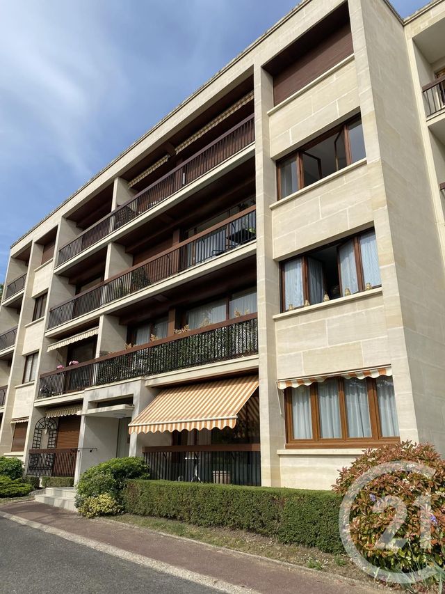 Appartement à louer - 3 pièces - 80.95 m2 - FONTAINEBLEAU - 77 - ILE-DE-FRANCE - Century 21 Agence Babut