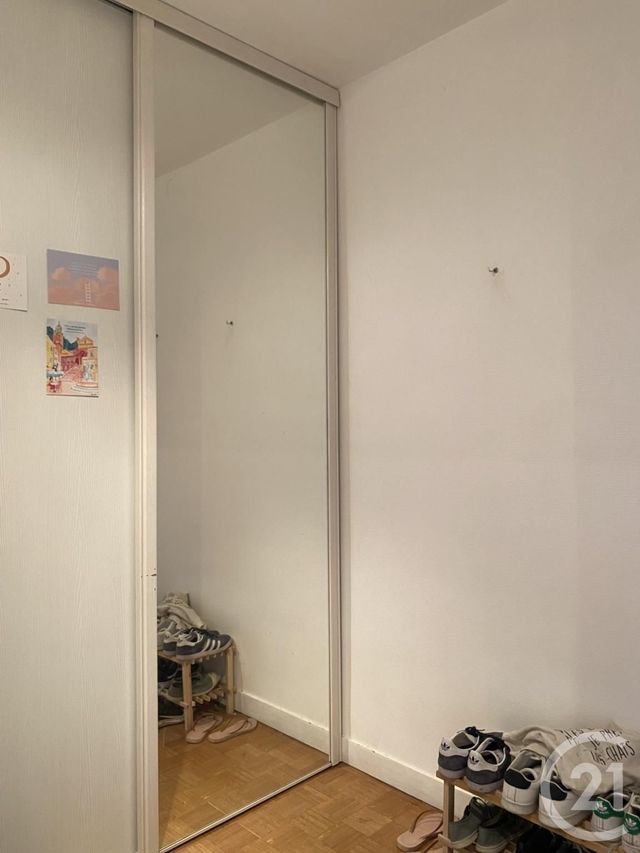 Appartement à louer - 3 pièces - 80.95 m2 - FONTAINEBLEAU - 77 - ILE-DE-FRANCE - Century 21 Agence Babut