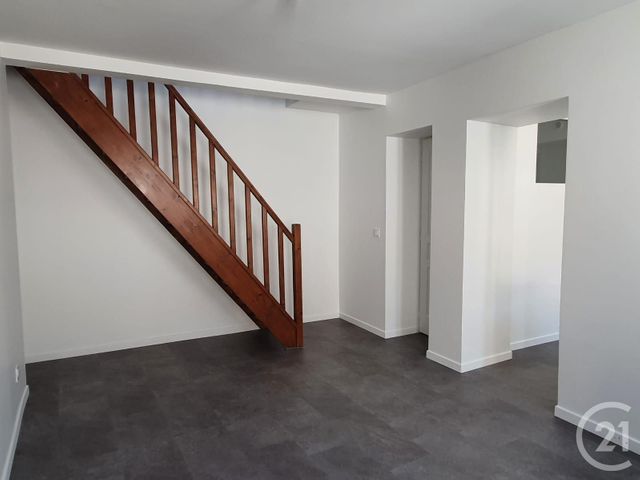 Appartement à louer - 3 pièces - 51.13 m2 - AVON - 77 - ILE-DE-FRANCE - Century 21 Agence Babut