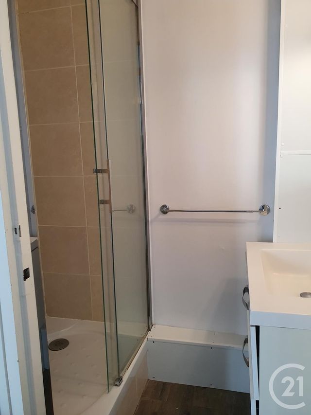 Appartement à louer - 5 pièces - 122.85 m2 - FONTAINEBLEAU - 77 - ILE-DE-FRANCE - Century 21 Agence Babut