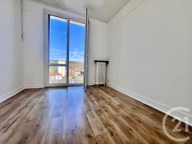 Appartement à vendre - 4 pièces - 67.5 m2 - FONTAINEBLEAU - 77 - ILE-DE-FRANCE - Century 21 Agence Babut