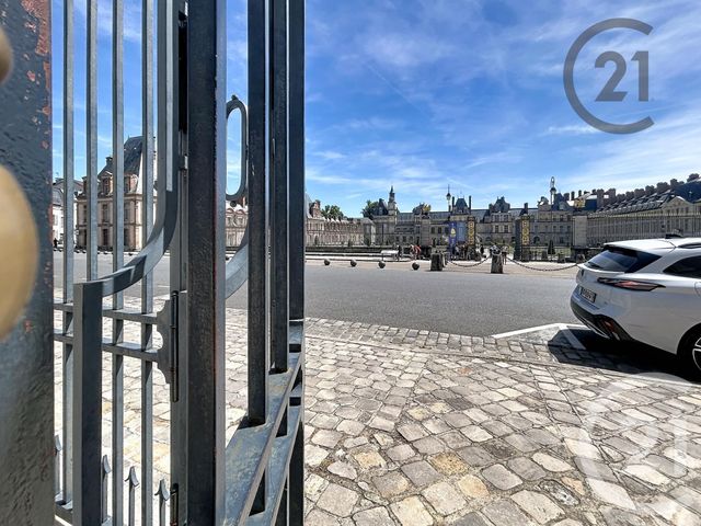 Appartement 2 pièces à vendre - 2 pièces - 30.74 m2 - FONTAINEBLEAU - 77 - ILE-DE-FRANCE - Century 21 Agence Babut