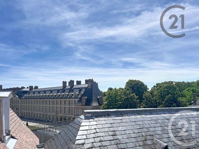 Appartement 2 pièces à vendre - 2 pièces - 30.74 m2 - FONTAINEBLEAU - 77 - ILE-DE-FRANCE - Century 21 Agence Babut