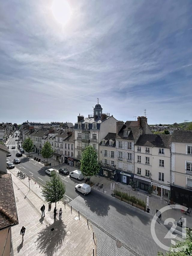 Appartement 3 pièces à vendre - 3 pièces - 64.98 m2 - FONTAINEBLEAU - 77 - ILE-DE-FRANCE - Century 21 Agence Babut