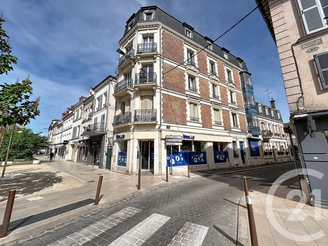 Appartement 3 pièces à vendre - 3 pièces - 64.98 m2 - FONTAINEBLEAU - 77 - ILE-DE-FRANCE - Century 21 Agence Babut