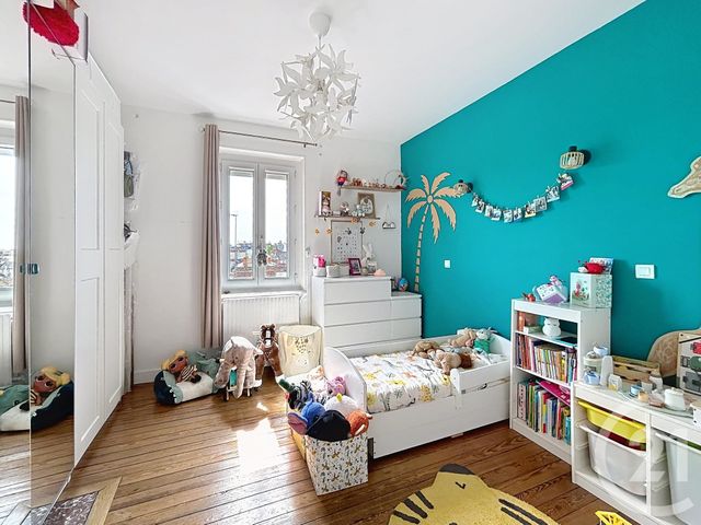 Appartement 3 pièces à vendre - 3 pièces - 64.98 m2 - FONTAINEBLEAU - 77 - ILE-DE-FRANCE - Century 21 Agence Babut