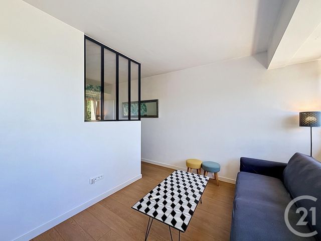 Appartement Studio à vendre - 1 pièce - 36.45 m2 - FONTAINEBLEAU - 77 - ILE-DE-FRANCE - Century 21 Agence Babut