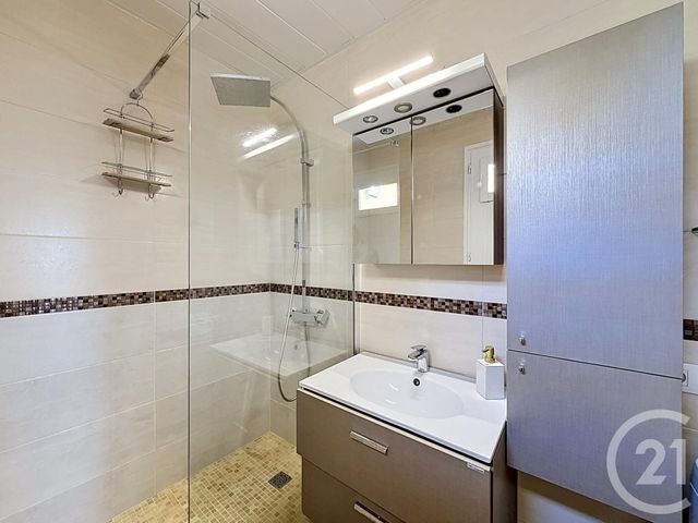 Appartement Studio à vendre - 1 pièce - 36.45 m2 - FONTAINEBLEAU - 77 - ILE-DE-FRANCE - Century 21 Agence Babut