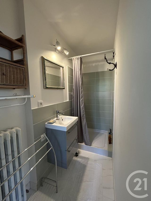 maison à vendre - 10 pièces - 213.0 m2 - FONTAINEBLEAU - 77 - ILE-DE-FRANCE - Century 21 Agence Babut