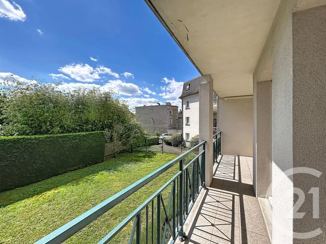 Appartement 4 pièces à vendre - 4 pièces - 93.97 m2 - AVON - 77 - ILE-DE-FRANCE - Century 21 Agence Babut