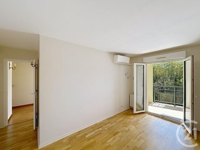 Appartement 4 pièces à vendre - 4 pièces - 93.97 m2 - AVON - 77 - ILE-DE-FRANCE - Century 21 Agence Babut
