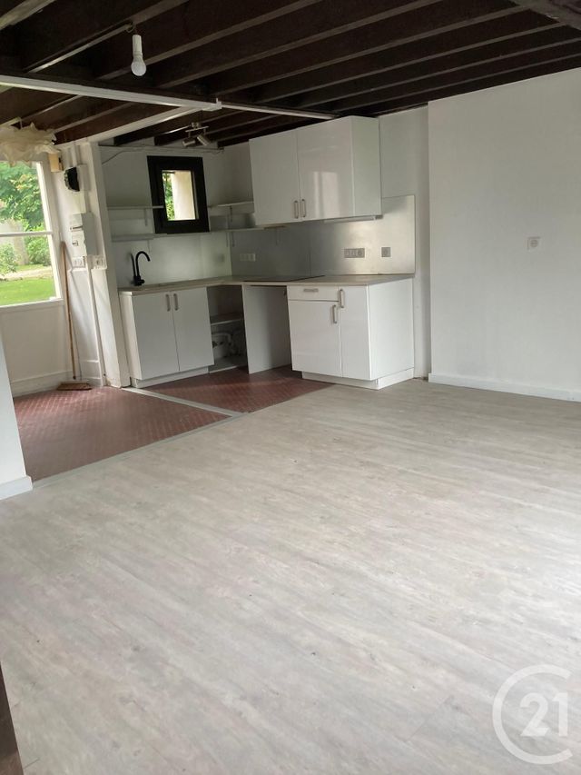 Appartement à louer - 2 pièces - 50.97 m2 - SAMOIS SUR SEINE - 77 - ILE-DE-FRANCE - Century 21 Agence Babut