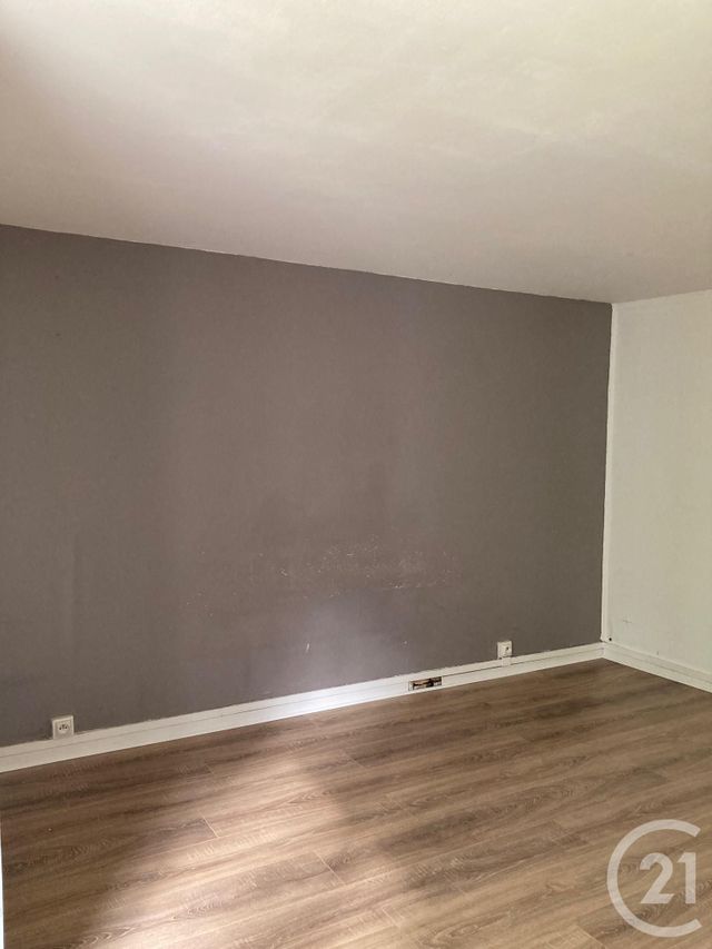 Appartement à louer - 2 pièces - 50.97 m2 - SAMOIS SUR SEINE - 77 - ILE-DE-FRANCE - Century 21 Agence Babut