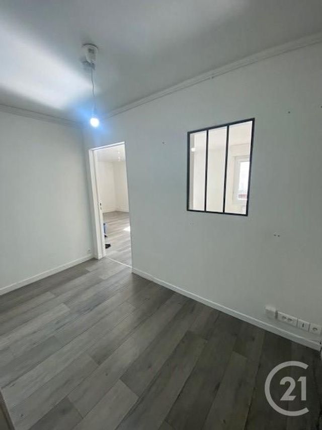 Appartement à louer - 3 pièces - 69.1 m2 - AVON - 77 - ILE-DE-FRANCE - Century 21 Agence Babut