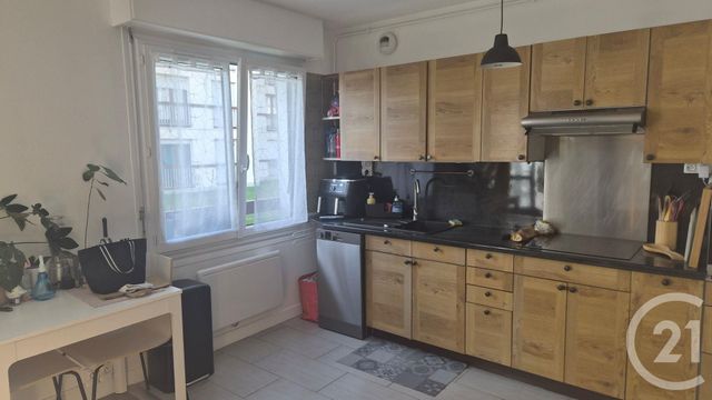Appartement à louer - 3 pièces - 69.1 m2 - AVON - 77 - ILE-DE-FRANCE - Century 21 Agence Babut
