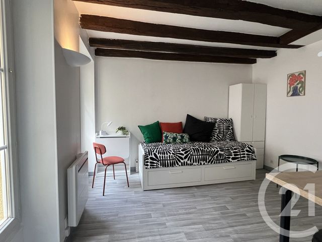 Appartement Studio à louer FONTAINEBLEAU