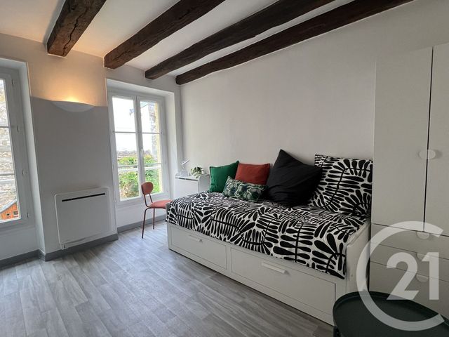 Appartement Studio à louer - 1 pièce - 17.0 m2 - FONTAINEBLEAU - 77 - ILE-DE-FRANCE - Century 21 Agence Babut