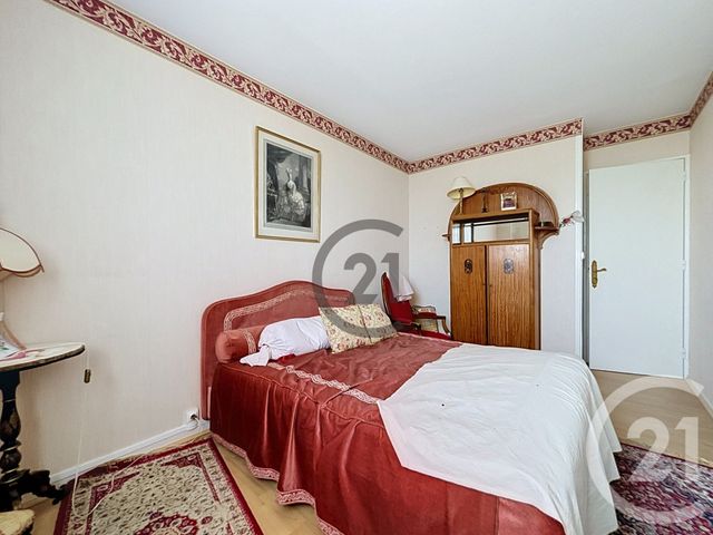 Appartement à vendre - 4 pièces - 82.12 m2 - AVON - 77 - ILE-DE-FRANCE - Century 21 Agence Babut