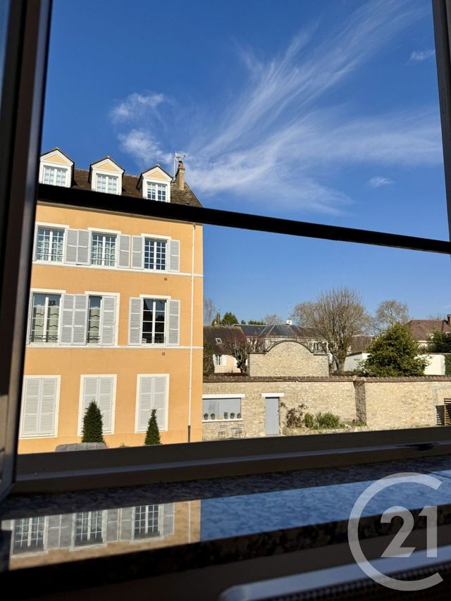 Appartement à vendre - 3 pièces - 66.0 m2 - FONTAINEBLEAU - 77 - ILE-DE-FRANCE - Century 21 Agence Babut