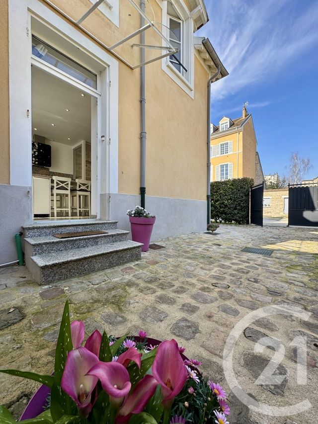 Appartement à vendre - 3 pièces - 66.0 m2 - FONTAINEBLEAU - 77 - ILE-DE-FRANCE - Century 21 Agence Babut