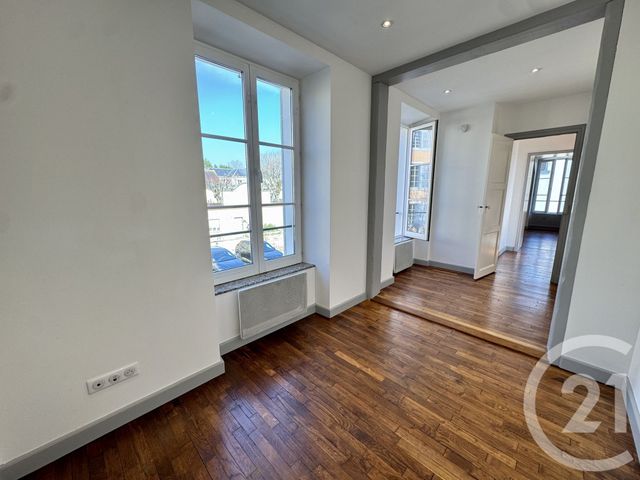 Appartement à vendre - 3 pièces - 66.0 m2 - FONTAINEBLEAU - 77 - ILE-DE-FRANCE - Century 21 Agence Babut