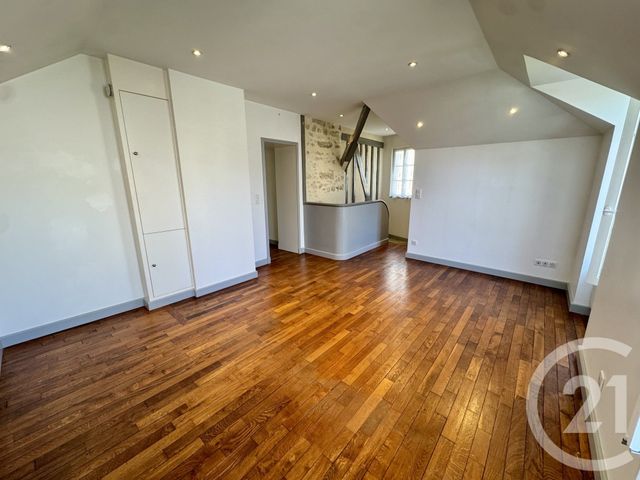 Appartement à vendre - 3 pièces - 66.0 m2 - FONTAINEBLEAU - 77 - ILE-DE-FRANCE - Century 21 Agence Babut