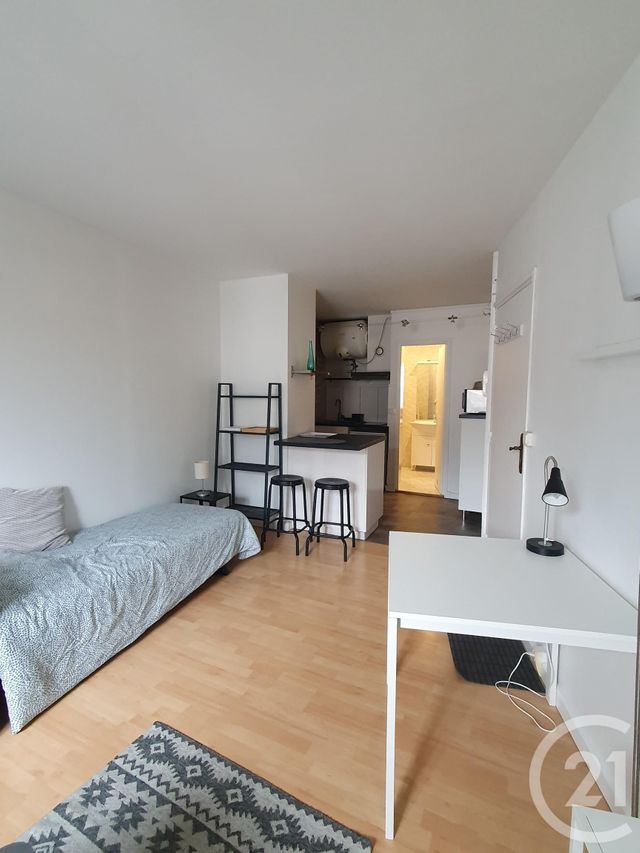 Appartement Studio à louer - 1 pièce - 28.4 m2 - AVON - 77 - ILE-DE-FRANCE - Century 21 Agence Babut