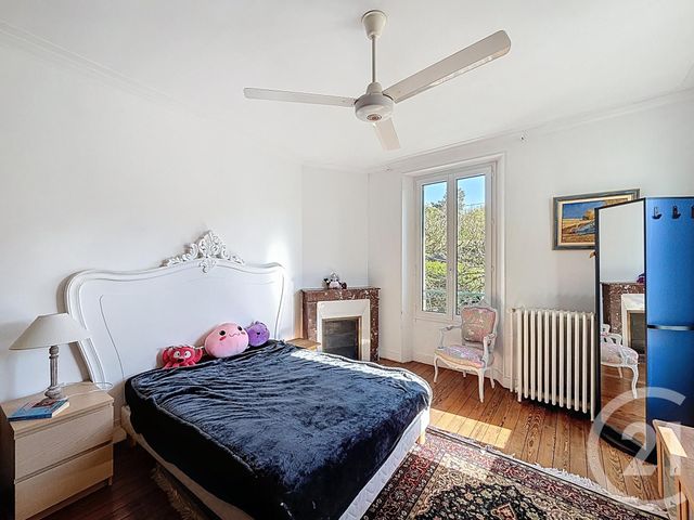 maison à vendre - 11 pièces - 257.51 m2 - FONTAINEBLEAU - 77 - ILE-DE-FRANCE - Century 21 Agence Babut