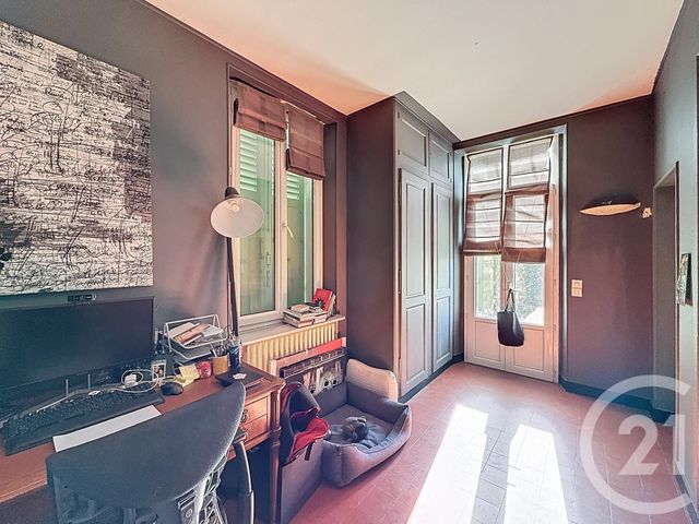 maison à vendre - 11 pièces - 257.51 m2 - FONTAINEBLEAU - 77 - ILE-DE-FRANCE - Century 21 Agence Babut