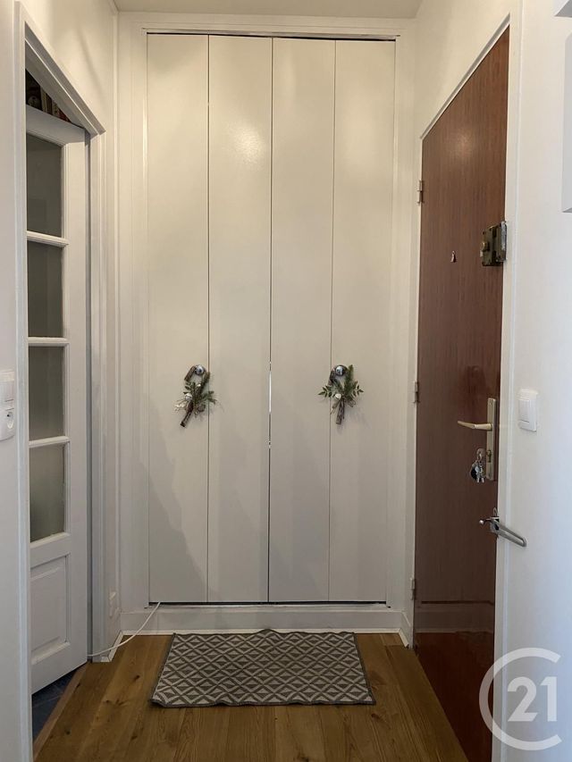 Appartement Studio à louer - 1 pièce - 31.41 m2 - FONTAINEBLEAU - 77 - ILE-DE-FRANCE - Century 21 Agence Babut