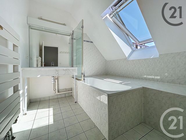 maison à vendre - 4 pièces - 87.93 m2 - AVON - 77 - ILE-DE-FRANCE - Century 21 Agence Babut