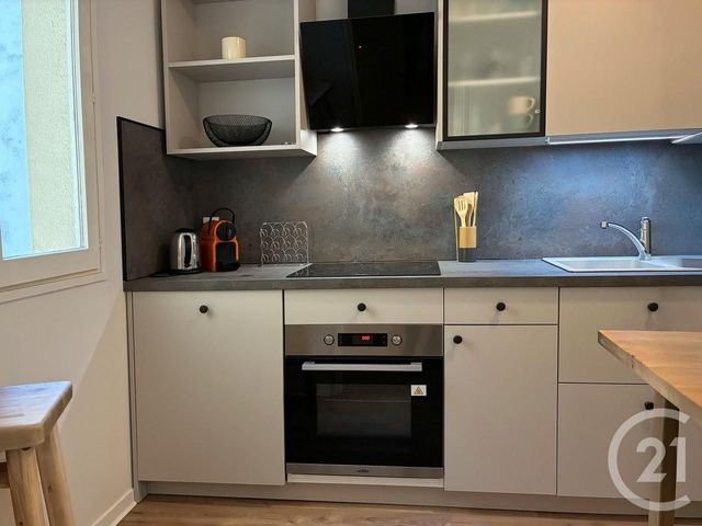 Appartement à louer - 2 pièces - 45.13 m2 - AVON - 77 - ILE-DE-FRANCE - Century 21 Agence Babut