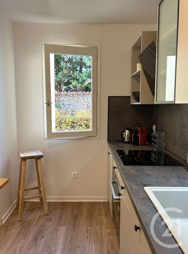 Appartement à louer - 2 pièces - 45.13 m2 - AVON - 77 - ILE-DE-FRANCE - Century 21 Agence Babut