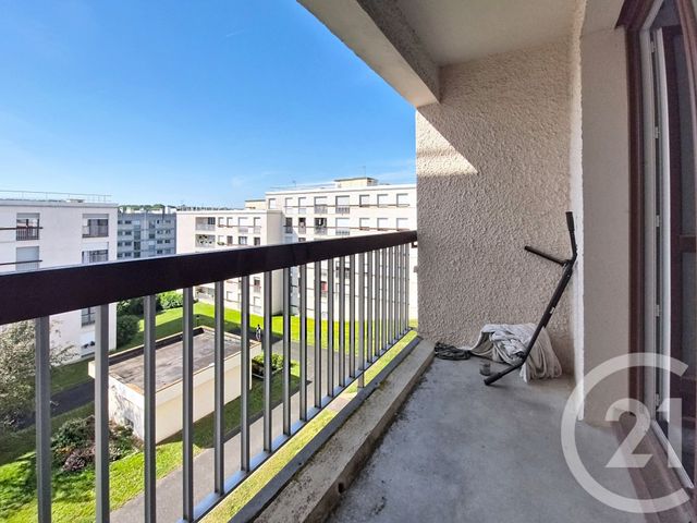 Appartement 3 pièces à louer - 3 pièces - 67.63 m2 - AVON - 77 - ILE-DE-FRANCE - Century 21 Agence Babut