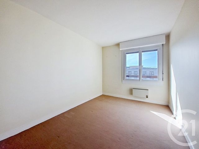 Appartement 3 pièces à louer - 3 pièces - 67.63 m2 - AVON - 77 - ILE-DE-FRANCE - Century 21 Agence Babut