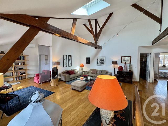 Appartement Duplex à vendre - 8 pièces - 184.0 m2 - FONTAINEBLEAU - 77 - ILE-DE-FRANCE - Century 21 Agence Babut