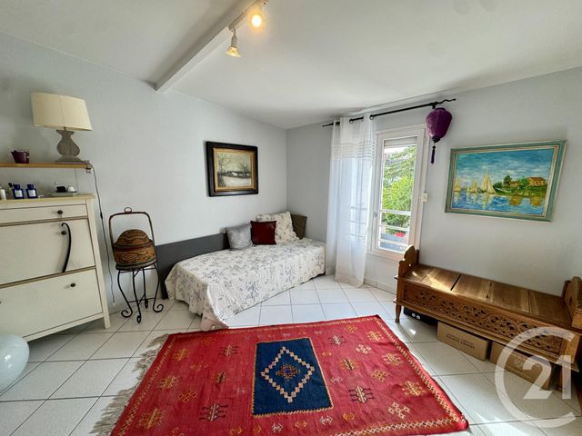 Appartement Duplex à vendre - 8 pièces - 184.0 m2 - FONTAINEBLEAU - 77 - ILE-DE-FRANCE - Century 21 Agence Babut