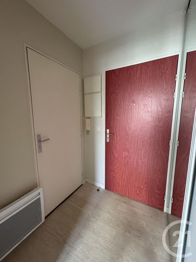 Appartement Studio à vendre - 1 pièce - 23.04 m2 - AVON - 77 - ILE-DE-FRANCE - Century 21 Agence Babut