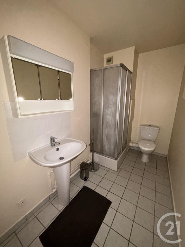 Appartement Studio à vendre - 1 pièce - 23.04 m2 - AVON - 77 - ILE-DE-FRANCE - Century 21 Agence Babut