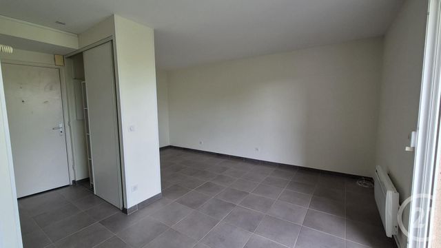 Appartement Studio à louer - 1 pièce - 27.02 m2 - AVON - 77 - ILE-DE-FRANCE - Century 21 Agence Babut