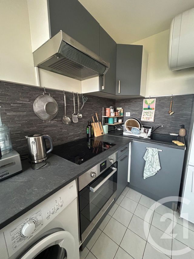 Appartement Studio à louer - 1 pièce - 27.02 m2 - AVON - 77 - ILE-DE-FRANCE - Century 21 Agence Babut