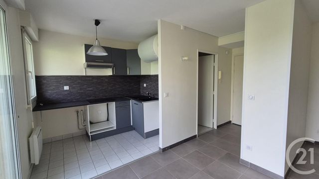 Appartement Studio à louer - 1 pièce - 27.02 m2 - AVON - 77 - ILE-DE-FRANCE - Century 21 Agence Babut