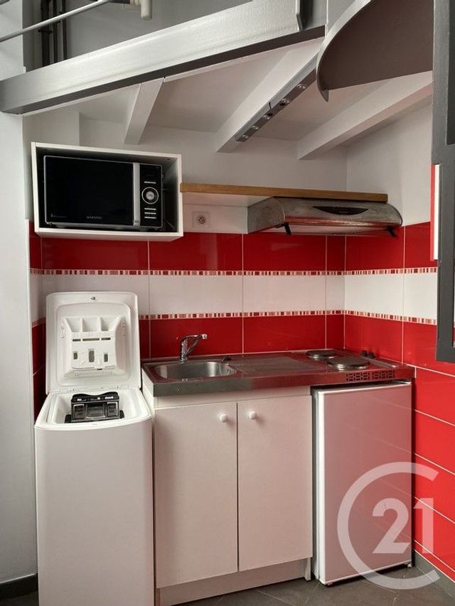 Appartement Studio à louer - 1 pièce - 16.01 m2 - FONTAINEBLEAU - 77 - ILE-DE-FRANCE - Century 21 Agence Babut