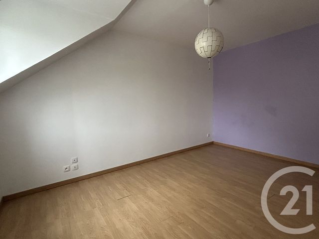 Appartement F3 à louer - 3 pièces - 54.11 m2 - VAUX LE PENIL - 77 - ILE-DE-FRANCE - Century 21 Agence Babut