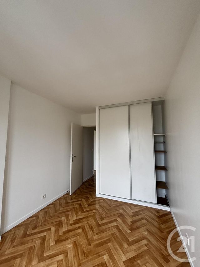 Appartement F2 à louer - 2 pièces - 54.93 m2 - AVON - 77 - ILE-DE-FRANCE - Century 21 Agence Babut