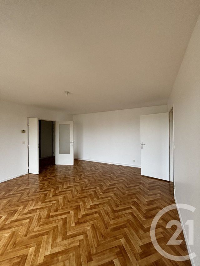 Appartement F2 à louer - 2 pièces - 54.93 m2 - AVON - 77 - ILE-DE-FRANCE - Century 21 Agence Babut